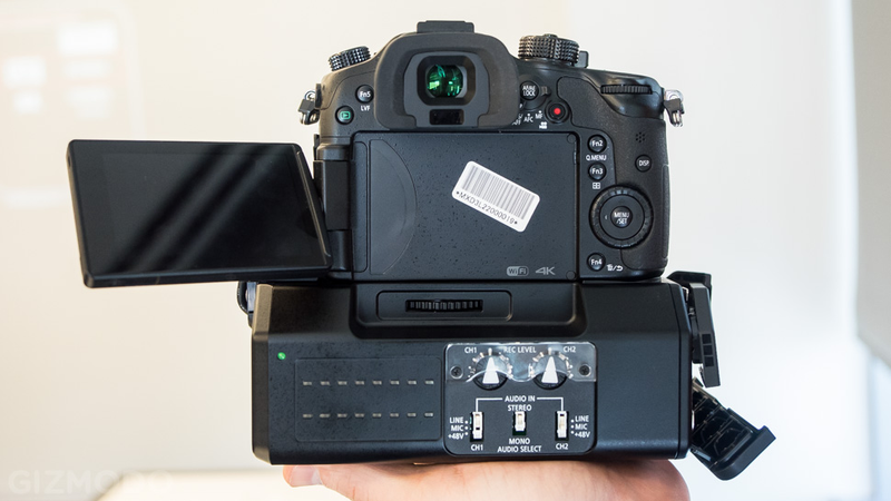 Illustration for article titled Panasonic's Lumix GH4 Packs 4K Video Into a Sweet Mirrorless Shooter